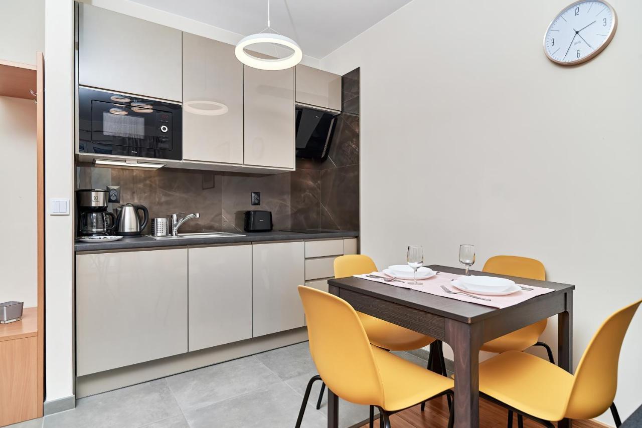 Exclusive Apartments Marina By Noclegi Renters 브로츠와프 외부 사진